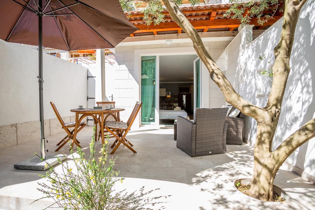 Zlatni Bol Apartments Dış mekan fotoğraf