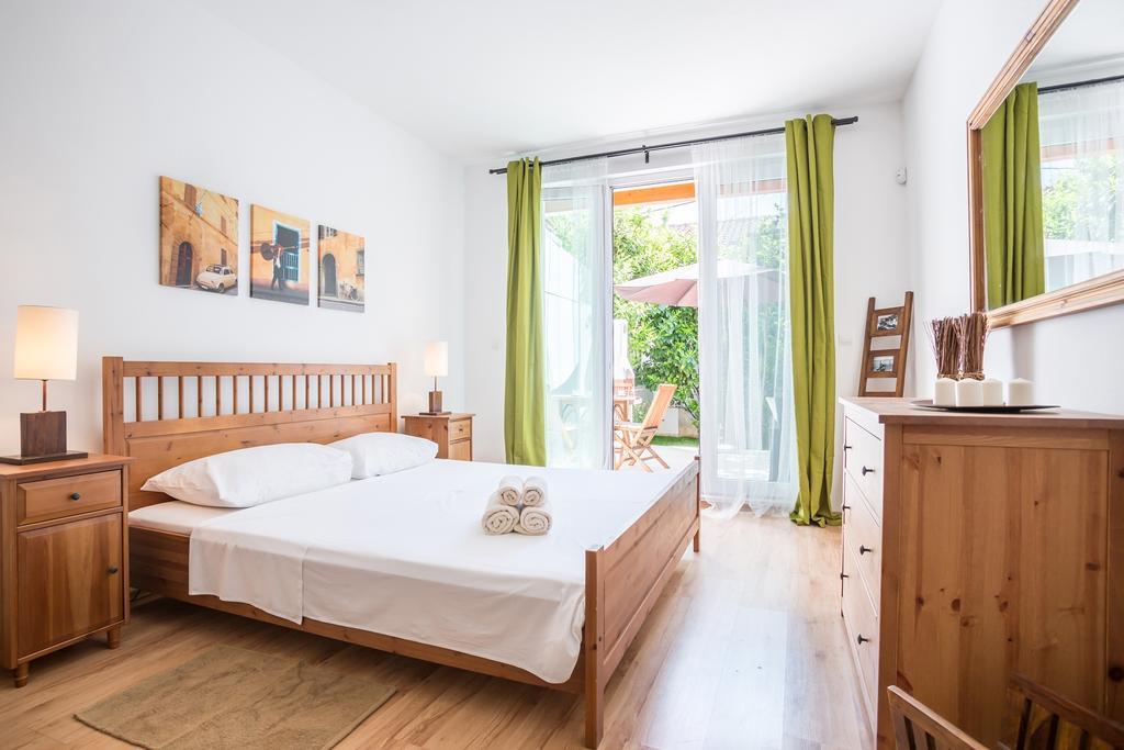 Zlatni Bol Apartments Dış mekan fotoğraf