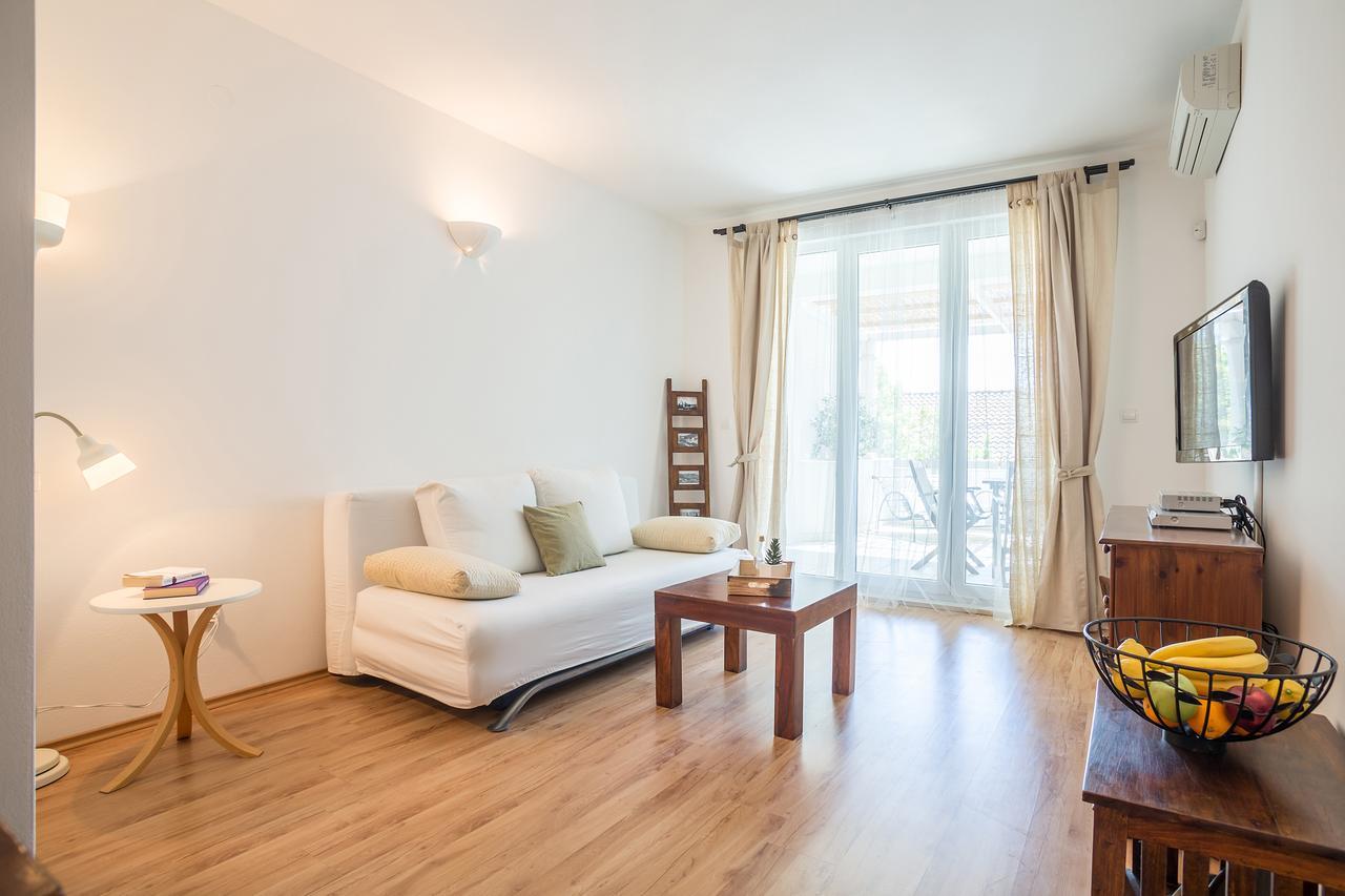 Zlatni Bol Apartments Dış mekan fotoğraf